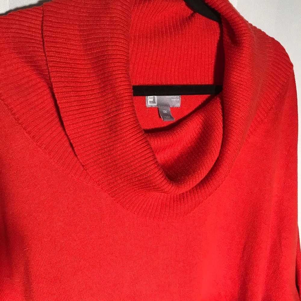 Women’s Sweater